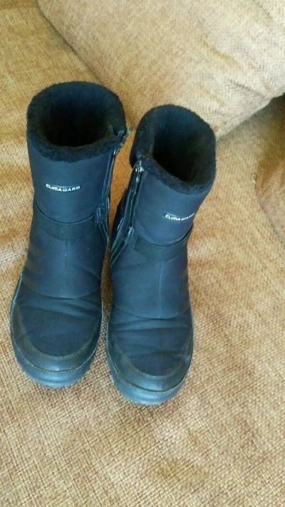 Лот: 7536298. Фото: 1. Сапоги Adidas женские. Сапоги