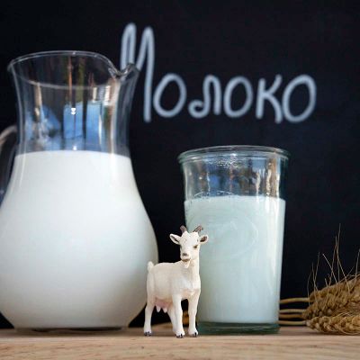 Лот: 17582718. Фото: 1. Молоко козье парное домашнее!. Молоко и молочные продукты