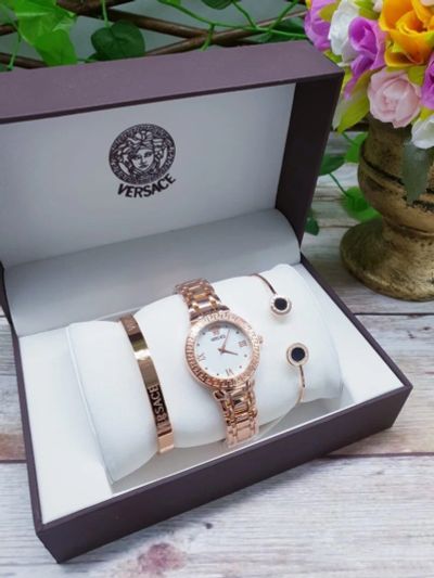 Лот: 13467624. Фото: 1. Женский набор Versace. Оригинальные наручные часы
