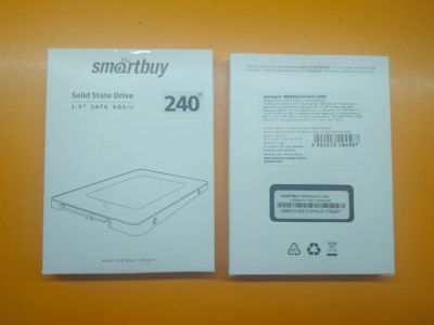 Лот: 21086005. Фото: 1. Твердотельный накопитель Smartbuy... SSD-накопители