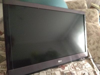 Лот: 19183079. Фото: 1. Телевизор LG 32'' неисправный. Телевизоры