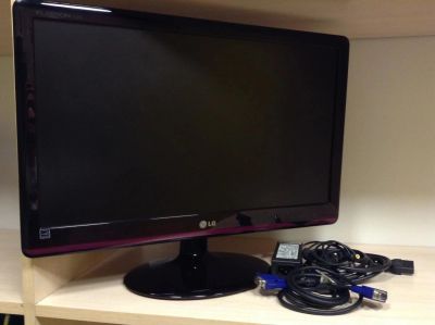 Лот: 10096158. Фото: 1. Продам монитор LG Flatron E2250S-PN... ЖК-мониторы