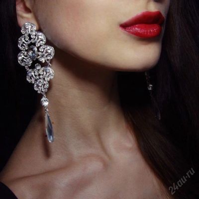 Лот: 5676565. Фото: 1. Серьги.роскошные вечерние. новые... Серьги, каффы