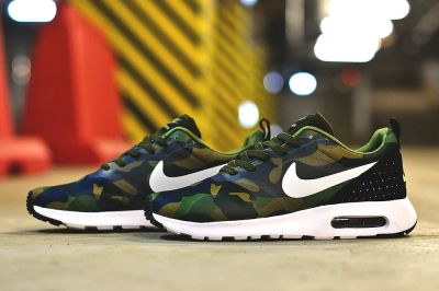 Лот: 8058293. Фото: 1. Кроссовки Nike Air max Tavas Артикул... Кеды, кроссовки, слипоны