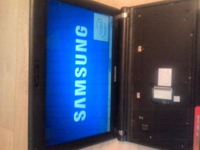 Лот: 4921549. Фото: 1. Нетбук 10" Samsung NP-N110. Ноутбуки