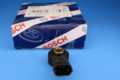 Лот: 18098356. Фото: 1. Датчик детонации Bosch 0261231193... Электрооборудование