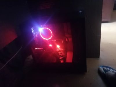 Лот: 15515823. Фото: 1. Radeon r9 fury x. Видеокарты