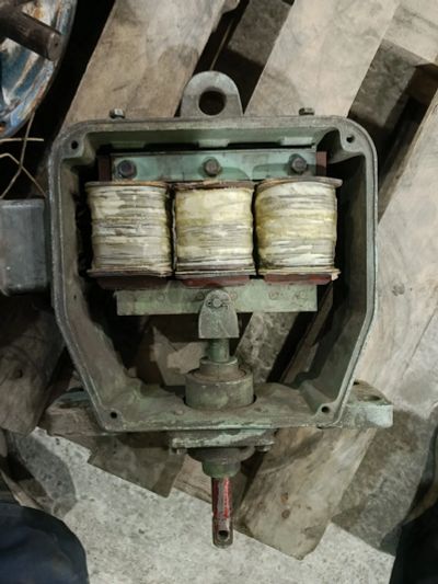 Лот: 25886520. Фото: 1. Электромагнит Д4 D4 лебедки подъёма... Грузовики, автобусы, спецтехника