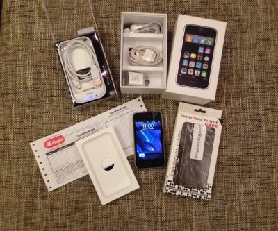 Лот: 4842822. Фото: 1. iPhone 3G white 16 Gb идеальное... Смартфоны