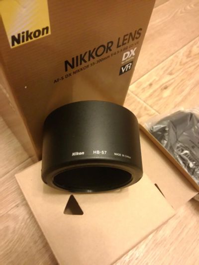 Лот: 11649389. Фото: 1. Бленда Nikon HB-57 для объектива... Крышки, бленды