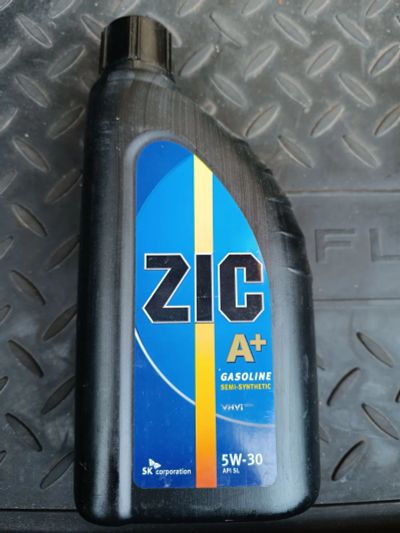 Лот: 20572685. Фото: 1. Моторное масло Zic A+ 5w-30 VHVI... Масла, жидкости