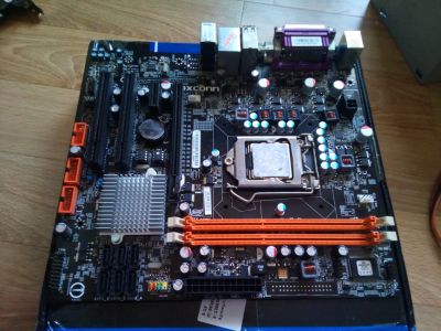 Лот: 12952238. Фото: 1. Материнская плата Foxconn h55mxv... Материнские платы