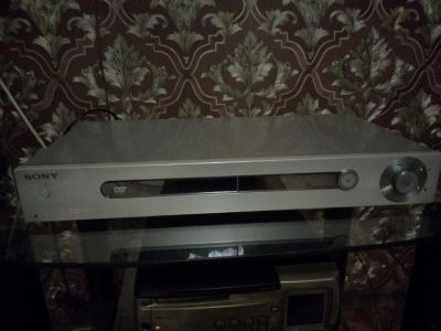 Лот: 21046938. Фото: 1. CD/DVD Player Sony. DVD, Blu-Ray плееры