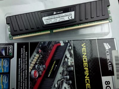 Лот: 4335760. Фото: 1. DIMM DDR3 Corsair Vengeance LP... Оперативная память