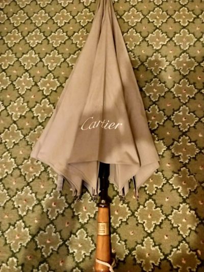 Лот: 17560987. Фото: 1. Зонт-трость Cartier от французского... Зонты