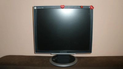 Лот: 4791836. Фото: 1. Samsung 730BF. ЖК-мониторы