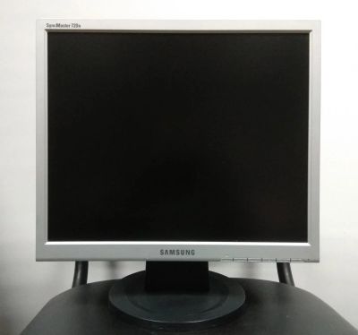 Лот: 10729381. Фото: 1. Монитор Samsung 720N (Лот 061217МО2... ЖК-мониторы