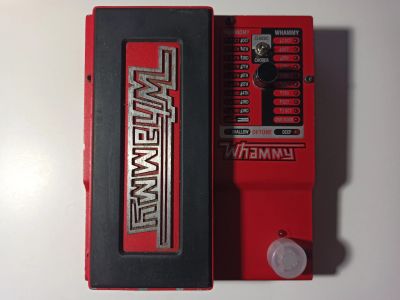 Лот: 16743035. Фото: 1. DigiTech Whammy 5. Гитарные эффекты и комбоусилители