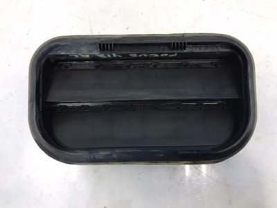Лот: 21706272. Фото: 1. решетка вентиляционная Ford Focus... Кузов