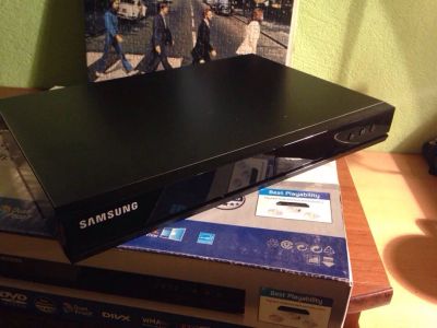 Лот: 7340237. Фото: 1. DVD плеер samsung E-350 новый... DVD, Blu-Ray плееры