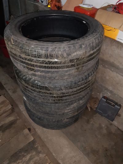 Лот: 18221703. Фото: 1. Шины Goodyear r20 265/50 лето. Камеры
