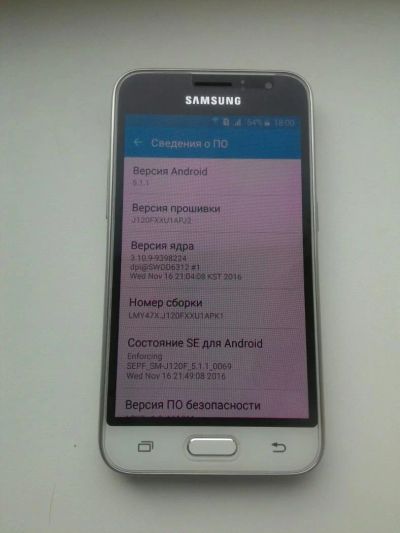 Лот: 9491092. Фото: 1. Samsung Galaxy J1(J120F) 2016. Смартфоны