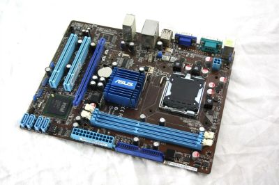 Лот: 14370296. Фото: 1. Материнская плата Asus. Материнские платы