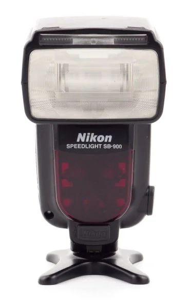 Лот: 10820391. Фото: 1. Вспышка комиссионная Nikon Speedlight... Вспышки, осветители, рассеиватели