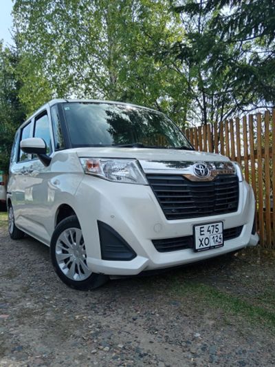 Лот: 25581194. Фото: 1. Автомобиль Toyota Roomy. Автомобили