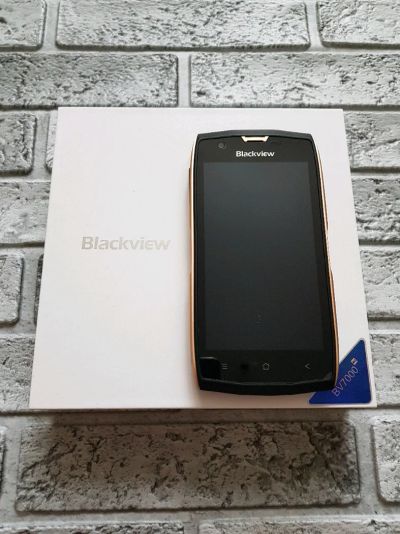 Лот: 11882845. Фото: 1. Защищенный! 5" Смартфон Blackview... Смартфоны