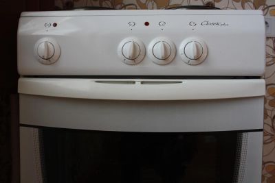 Лот: 4356465. Фото: 1. Продам ПЛИТУ б/у электрическую... Плиты, духовые шкафы, варочные поверхности