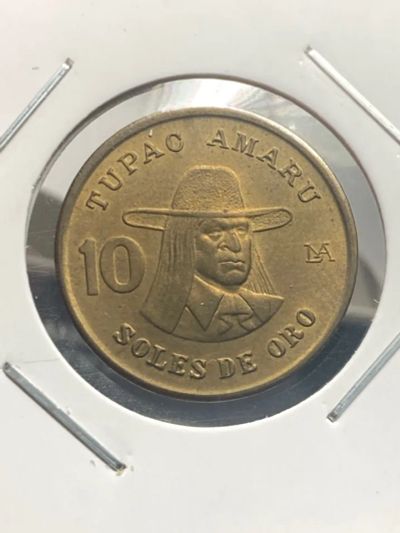 Лот: 19484821. Фото: 1. Перу 10 солей, 1979. Америка