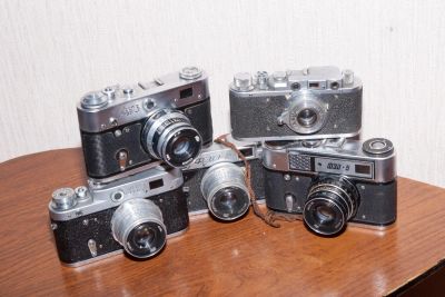 Лот: 9489826. Фото: 1. фотоаппараты советской эпохи марки... Плёночные дальномерные, шкальные