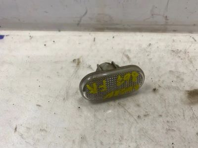 Лот: 21714450. Фото: 1. повторитель поворота Renault Logan... Двигатель и элементы двигателя