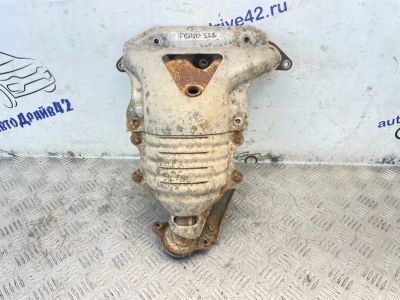 Лот: 25530108. Фото: 1. коллектор выпускной Honda Civic... Двигатель и элементы двигателя