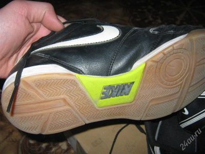 Лот: 1574381. Фото: 1. Nike Футбольная обувь ( Бампы... Кеды, кроссовки, слипоны