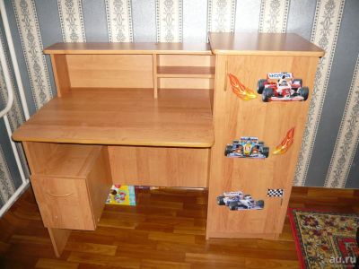 Лот: 8543466. Фото: 1. стол письменный. Столики, стулья, парты