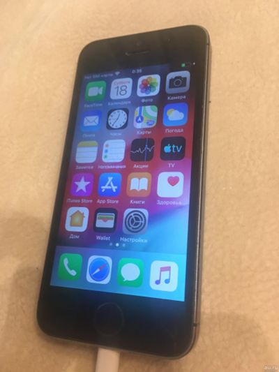Лот: 15850556. Фото: 1. Iphone 5s. Смартфоны