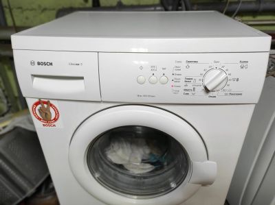 Лот: 17354536. Фото: 1. Стиральная машина Bosch waa16170ce... Стиральные машины