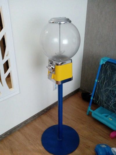 Лот: 14545331. Фото: 1. автомат для продажи жвачки. Жевательная резинка