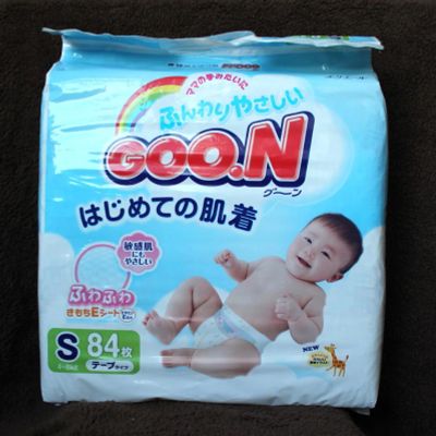 Лот: 4242695. Фото: 1. Подгузники GOON ( гуны / гуни... Детская гигиена