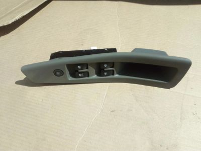 Лот: 9915810. Фото: 1. Блок управления стекло лачетти. Салон