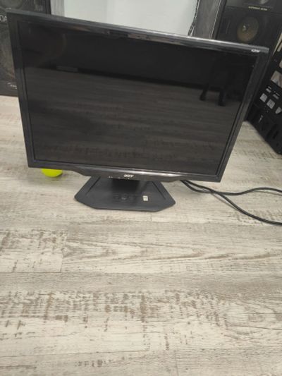 Лот: 25039060. Фото: 1. Монитор Acer X222W, 1680x1050... ЖК-мониторы