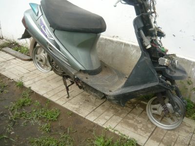 Лот: 5811053. Фото: 1. мопед Suzuki 3500 на запчасти. Мотороллеры, мопеды