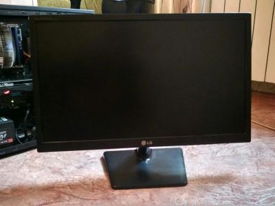 Лот: 10025178. Фото: 1. монитор LG flatron E2342 Без блока... ЖК-мониторы