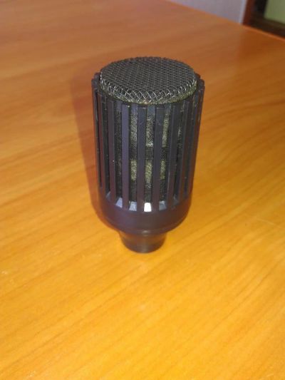 Лот: 9407389. Фото: 1. микрофон динамический Октава МД-380. Студийные микрофоны, радиомикрофоны и радиосистемы