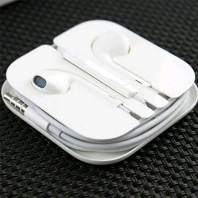 Лот: 6877728. Фото: 1. Наушники Apple EarPods. Красноярск