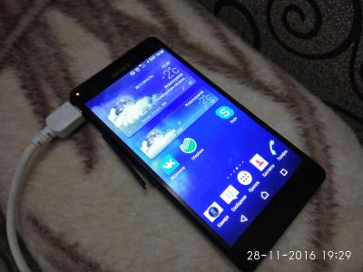 Лот: 8619696. Фото: 1. Sony xperia z3 compact. Смартфоны