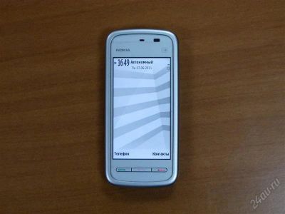 Лот: 1042274. Фото: 1. Продам телефон Nokia 5228. Кнопочные мобильные телефоны
