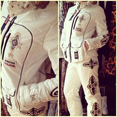 Лот: 3325615. Фото: 1. Костюм Bogner. Зимняя спортивная одежда